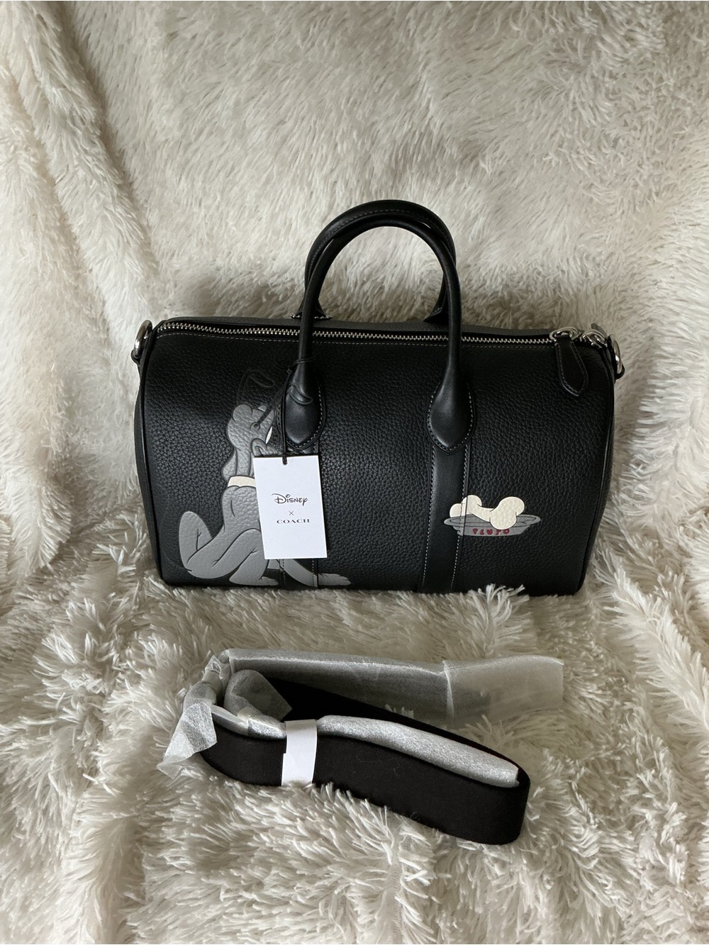 Coach Disney X Compass 35 Pluto in black - Picture 3 of 9